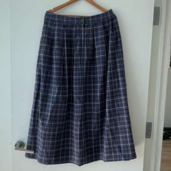NWT Tartan Maxi Skirt - Picture 3 of 4